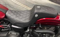 2016 HARLEY-DAVIDSON FXDB STREET BOB Red