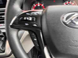 2022 LDV Deliver 9 MWB Mid Roof Blanc White