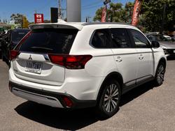 2018 Mitsubishi Outlander LS