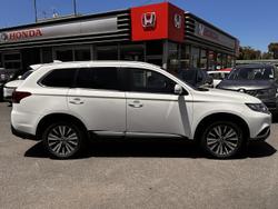 2018 Mitsubishi Outlander LS