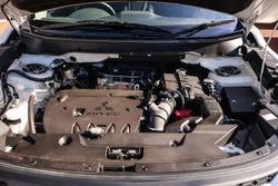 2022 Mitsubishi ASX ES XD MY22 White