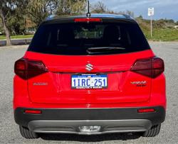 2024 Suzuki Vitara Turbo LY Series II Bright Red