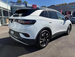 2025 Volkswagen ID.4 Pro