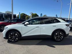 2025 Volkswagen ID.4 Pro