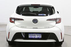2020 Toyota
Corolla Ascent Sport Hybrid