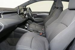 2020 Toyota
Corolla Ascent Sport Hybrid