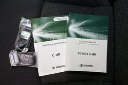 2025 Toyota
C-HR GXL