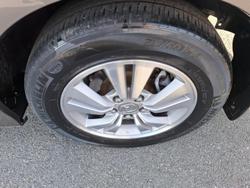 2012 Honda
                Accord VTi