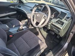 2012 Honda
                Accord VTi