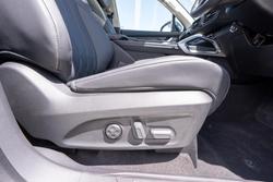 2025 LDV D90 Executive