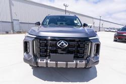 2025 LDV D90 Executive