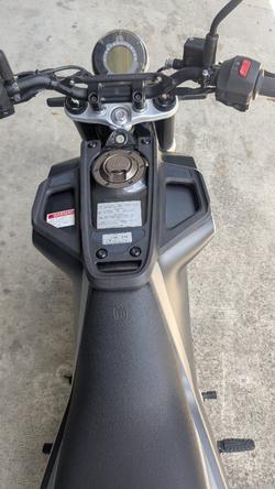 2021 HUSQVARNA SVARTPILEN 401 BLACK/SILVER