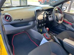 2016 Renault Clio R.S. 200 Cup IV B98 Liquid Yellow