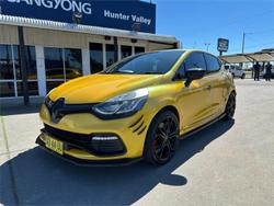 2016 Renault Clio R.S. 200 Cup IV B98 Liquid Yellow