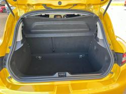 2016 Renault Clio R.S. 200 Cup IV B98 Liquid Yellow