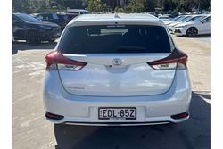 2015 Toyota
Corolla Ascent Sport
