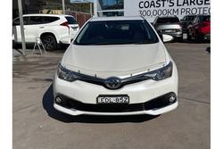 2015 Toyota
Corolla Ascent Sport