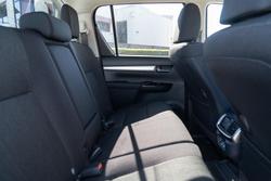 2025 Toyota Hilux SR5 48V GUN126R 4X4 Dual Range Frosted White