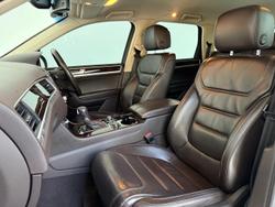 2013 Volkswagen Touareg V6 TDI 7P MY14 Four Wheel Drive Pure White