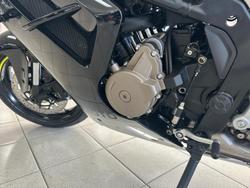 2025 CFMOTO 500 SR Voom SR Blue