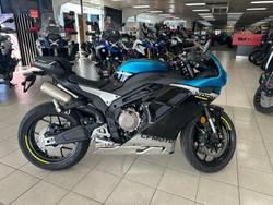 2025 CFMOTO 500 SR Voom