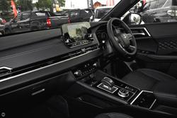 2025 Mitsubishi
                Outlander PHEV GSR