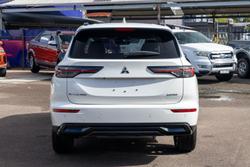 2025 Mitsubishi Outlander Aspire