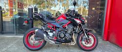 Kawasaki Z900 (ZR900)