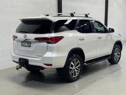 2016 Toyota Fortuner Crusade GUN156R 4X4 Dual Range Glacier White