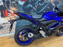 2024 Yamaha YZF-R3 BLUE