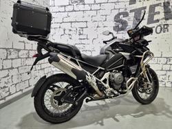 2023 Triumph Tiger 1200 Rally Explorer Tiger Black