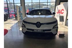 2024 Renault
                Megane E-Tech Techno EV60