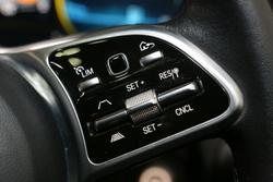 2022 Mercedes-Benz GLC-Class GLC300