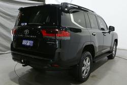 2022 Toyota
Landcruiser Sahara