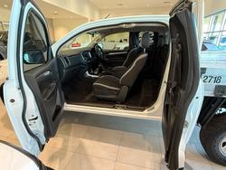 2017 HOLDEN COLORADO