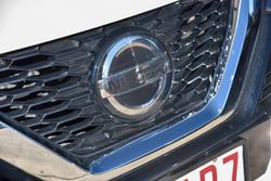 2020 Nissan
                QASHQAI ST