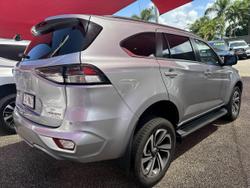 2022 Isuzu MU-X LS-T