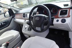 2017 LDV G10 SV7A Obsidian Black