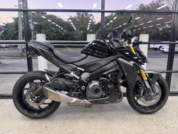 2023 Suzuki GSX-S1000 BLACK