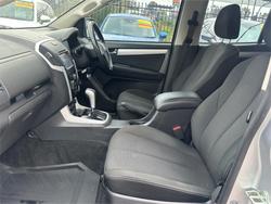 2018 ISUZU
                MU-X LS-M (4x2)
