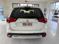 2020 Mitsubishi Outlander ES ZL MY21 AWD White