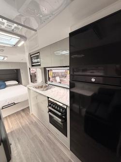 2025 Red Centre Newell Plus 186 Type B (was $114,990 now $99,990)