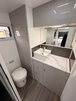 2025 Red Centre Newell Plus 186 Type B (was $114,990 now $99,990)