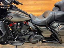 2018 Harley-davidson FLHTKSE CVO LIMITED BLACK