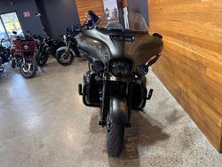 2018 Harley-davidson FLHTKSE CVO LIMITED BLACK