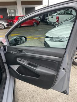 2024 Volkswagen Golf 110TSI R-Line