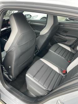 2024 Volkswagen Golf 110TSI R-Line