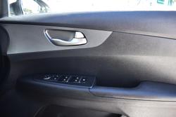 2019 Kia Cerato S BD MY19 Clear White