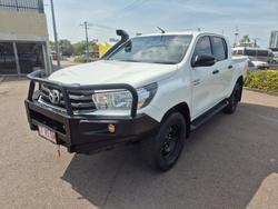 2018 Toyota
Hilux SR