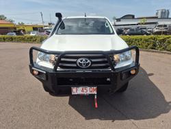 2018 Toyota
Hilux SR